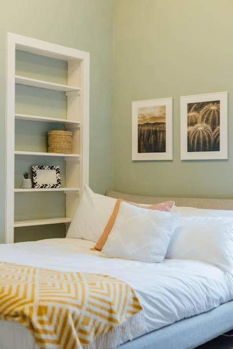 Stylish Stirling Apartment - Free Parking Buitenkant foto